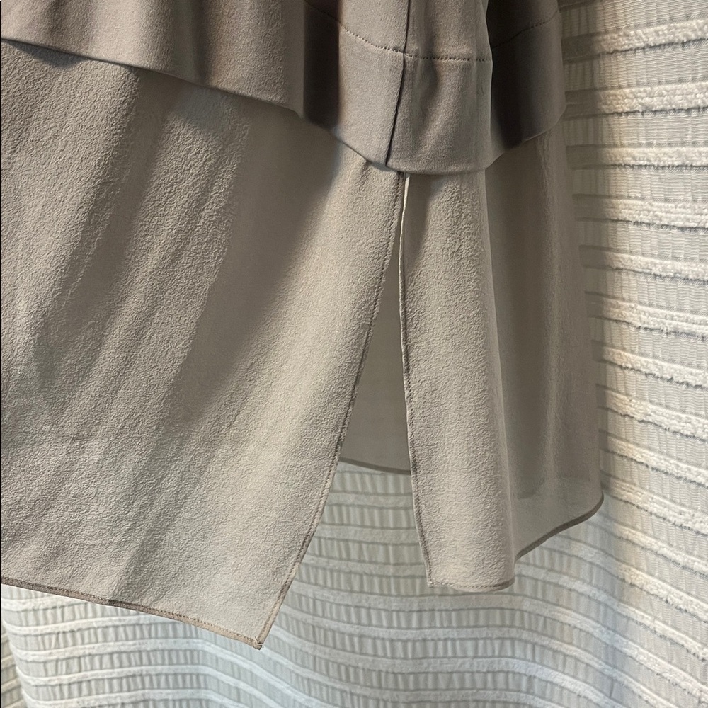 Eileen Fisher Taupe Silk Blocking Layered Tank Top - Picture 5 of 6